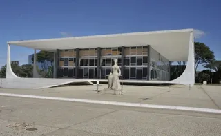 Imagem ilustrativa da imagem Deputado vira réu no STF por injúria contra Lula