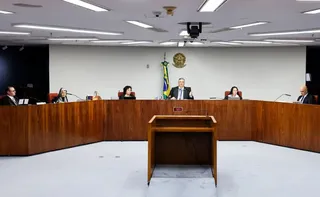 Imagem ilustrativa da imagem Dino e Moraes defendem rediscutir dispensa de diploma para jornalista