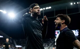 Imagem ilustrativa da imagem Em reviravolta, Memphis renova com o Corinthians e já deve jogar pela Libertadores