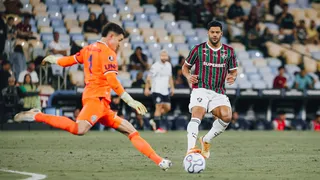 Imagem ilustrativa da imagem Fluminense é vaiado, empata sem gols com Rivadavia e decide vaga na Argentina