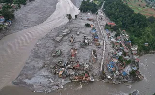 Imagem ilustrativa da imagem Mortes em enchentes no Nepal e no Tibete passam de mil pessoas