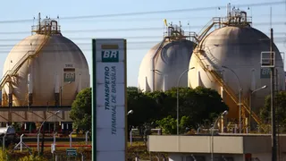 Imagem ilustrativa da imagem Transpetro corrige edital e muda requisito para vaga de Jornalismo