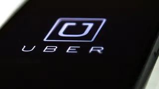 Imagem ilustrativa da imagem Uber demite 10% da equipe para reduzir custos e eliminar níveis hierárquicos