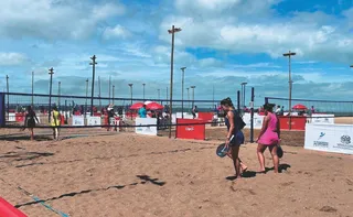Imagem ilustrativa da imagem Vitória volta à rota mundial do beach tennis em setembro