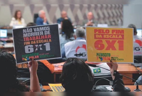 Protesto no Congresso a favor do fim da escala 6x1: empresários pedem mais diálogo antes de uma mudança