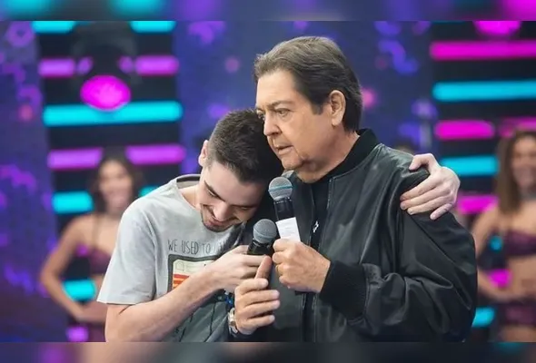 Faustão apareceu na tela em um vídeo pré-gravado. O comunicador de 76 anos faz poucas aparições nas telas