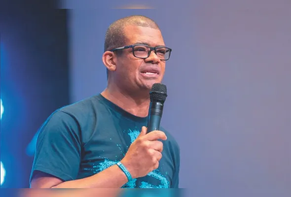 Pastor Mazi Macedo participa do III Seminário Homens de Valor, em Vila Velha