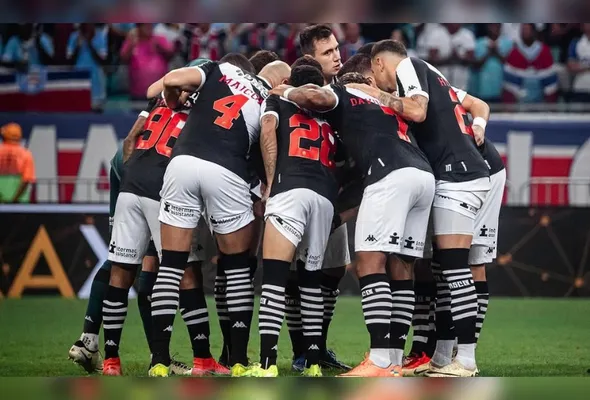 Vasco teve um jogador expulso no início do segundo tempo