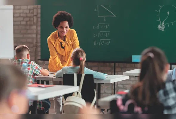Aula presencial: mesmo espaço