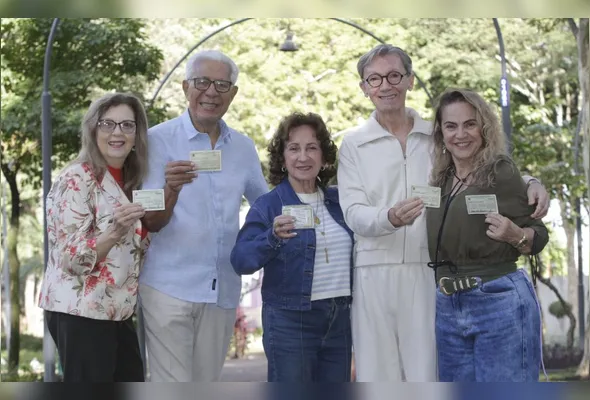 Liliane Gabeira, 69, Raimundo de Oliveira, 79, Terezinha de Jesus, 78, Wildson Pina, 72, e Mariângela Pina, 68