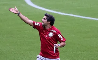 Imagem ilustrativa da imagem Clássico paulista dos opostos no Brasileirão