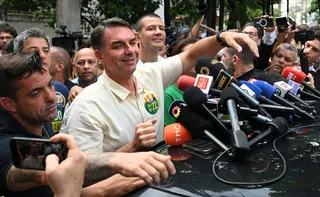 Imagem ilustrativa da imagem É o fim da era do PT, diz Flávio após terminar primeiro turno na frente de Lula