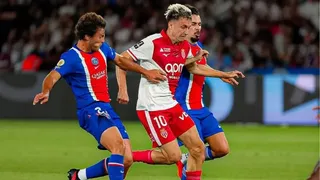 Imagem ilustrativa da imagem Filipe Luís "se vinga", Monaco vence o PSG de virada no Campeonato Francês
