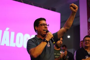 Imagem ilustrativa da imagem Marcelo Santos e a imagem de equilíbrio
