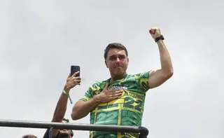 Imagem ilustrativa da imagem No ES, Flávio diz que governará para quem 'fez o L'