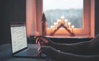 Imagem ilustrativa da imagem Ofensas na internet podem dar cadeia? Veja quando comentários viram crime
