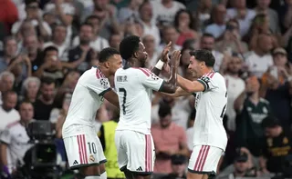 Imagem ilustrativa da imagem Real Madrid se aproveita de falhas da Inter e estreia com vitória