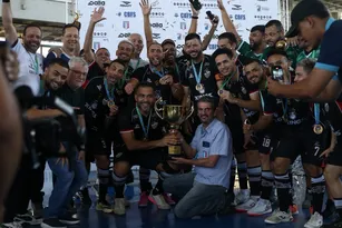Imagem ilustrativa da imagem São José vence Sport e conquista título da Taça Brasil de Futsal em Vitória