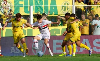 Imagem ilustrativa da imagem São Paulo reage após bombardeio do Mirassol e busca empate fora