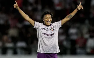 Imagem ilustrativa da imagem São Paulo volta a bater o Flamengo e avança à decisão do Brasileiro feminino