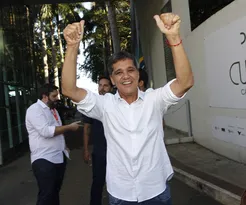 Imagem ilustrativa da imagem "Vamos conversar com todos que querem o bem do Estado", afirma Ricardo