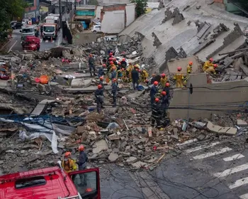 Imagem ilustrativa da imagem Criança desaparecida é encontrada morta após desabamento de prédio em SP