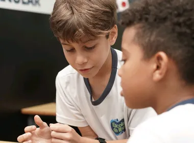 Imagem ilustrativa da imagem Ensino que prepara alunos para o futuro e forma cidadãos