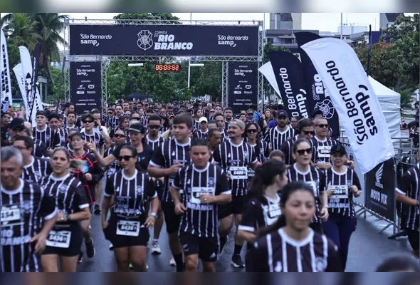 Mais de duas mil pessoas estiveram na primeira corrida do Rio Branco, que aconteceu na orla de Camburi