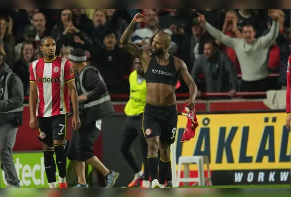 Comemoração do gol de Igor Thiago, do Brentford, segundo da equipe marcado diante do Chelsea, durante partida válida pela 5ª rodada da Primeira Liga Inglesa de Futebol, realizada no Estádio Brentford Community, em Londres, nesta sexta-feira, 18 de setembro de 2026