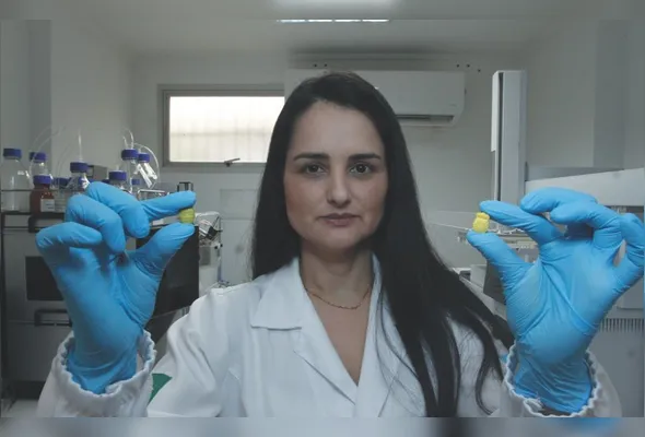 Caline Airão explica que não é possível saber o que está sendo consumido no caso de drogas sintéticas produzidas em laboratórios clandestinos