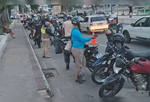 Blitz realizada em Cachoeiro  com participação do Batalhão de Trânsito