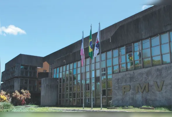 Prefeitura de Vitória abriu dois processos seletivos para professores