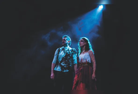 Cena de “Capitu e Bentinho”, uma das peças que poderão ser vistas no Festival Nacional de Teatro Cidade Vitória