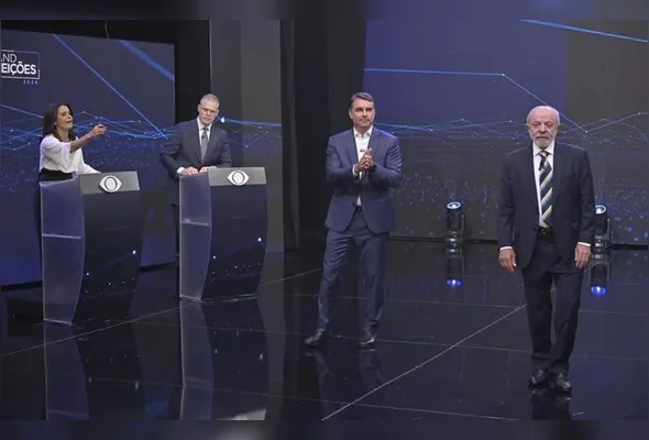 Com proximidade da votação no próximo domingo, a corrida presidencial entra na reta decisiva