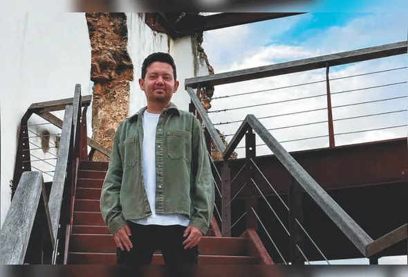 Ronnie Calil apresenta novo single “São Miguel, Príncipe Celeste” em Vitória