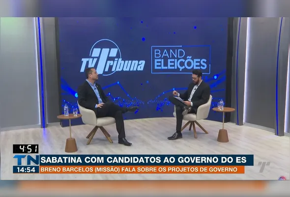 Breno Barcelos concede entrevista para o apresentador George Bitti
