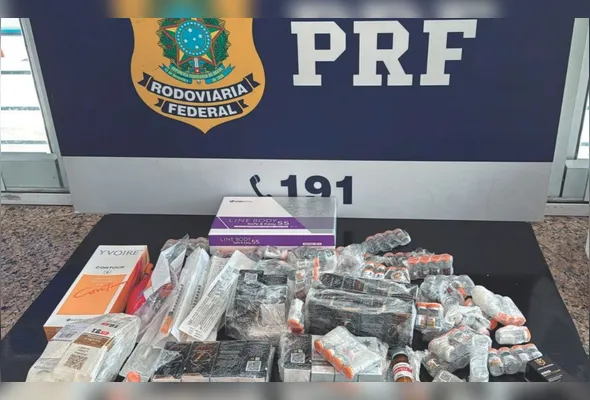 Produtos que foram apreendidos pela Polícia Rodoviária Federal em rodovias do Espírito Santo