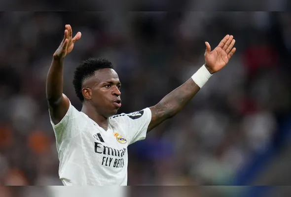 Vini Jr. é suspenso por 4 jogos após puxar cabelo e desfalca Real Madrid