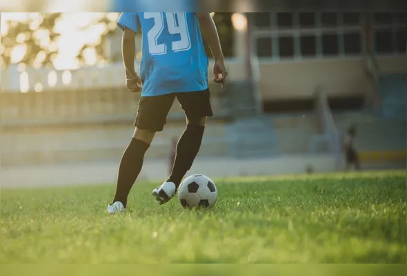 Jovens participam de torneio de Fut7 promovido pelo projeto Vitória é Vida, em Vitória