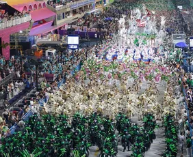 Imagem ilustrativa da imagem No Rio, 1.737 pessoas são atendidas em postos médicos no Sambódromo
