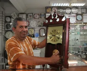 Imagem ilustrativa da imagem Vem pro Centro: Relojoarias resistem ao tempo
