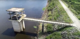 Imagem ilustrativa da imagem Comporta da barragem de Lagoa do Carro será aberta para evitar transtornos