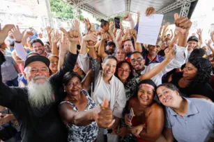 Imagem ilustrativa da imagem Governo de Pernambuco doa cinco terrenos para construção de habitacionais no Estado