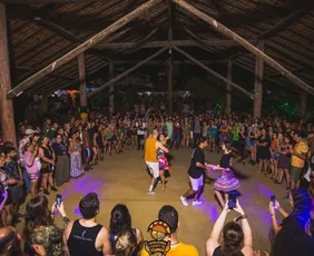 Imagem ilustrativa da imagem Festivais agitam a capital do forró pé de serra