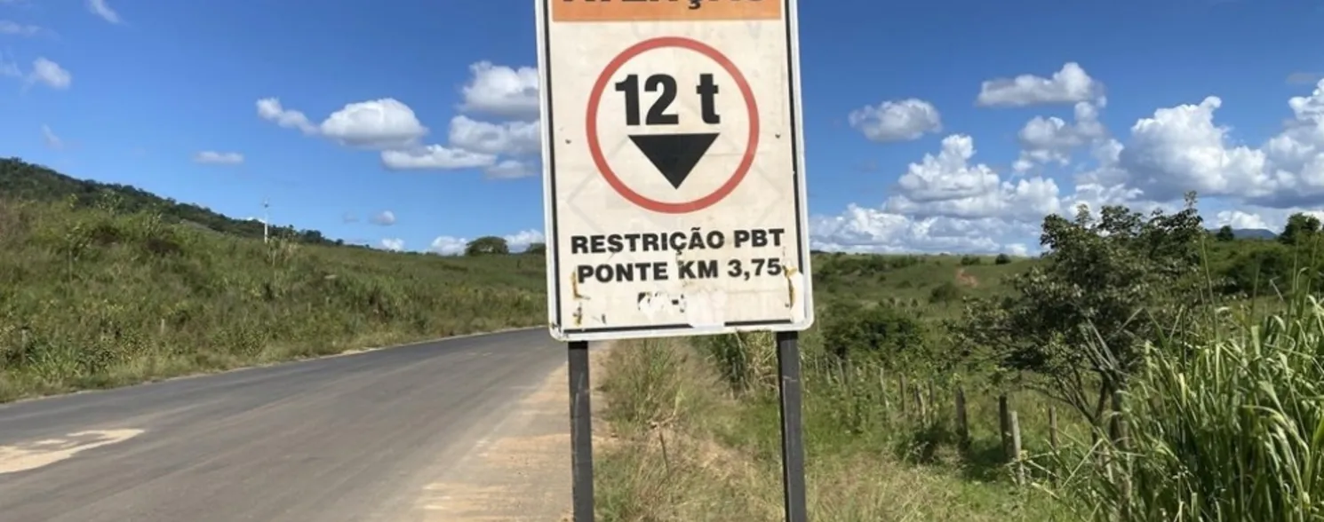 Imagem ilustrativa da imagem Ponte em Baixo Guandu é interditada para veículos com cargas acima de 12 toneladas