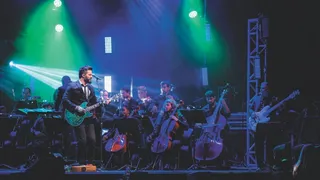 Imagem ilustrativa da imagem Antes de desembarcar em SP, musical “Ready to Rock” faz apresentação em Vitória