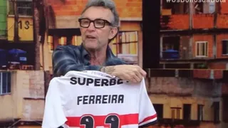 Imagem ilustrativa da imagem Neto diz que vai cumprir promessa se Ferreirinha marcar 10 gols: "Vai ter tanga"