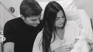 Imagem ilustrativa da imagem Verstappen compartilha primeiras imagens de filha com Kelly Piquet
