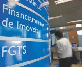 Imagem ilustrativa da imagem Caixa oferece vaga de estágio para 47 cidades do ES, com bolsa de até R$ 1.100