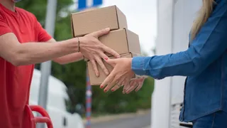 Imagem ilustrativa da imagem Amazon busca lojas de bairro no Espírito Santo para entregas